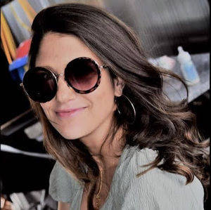 Meet your Posher, Lyndsey